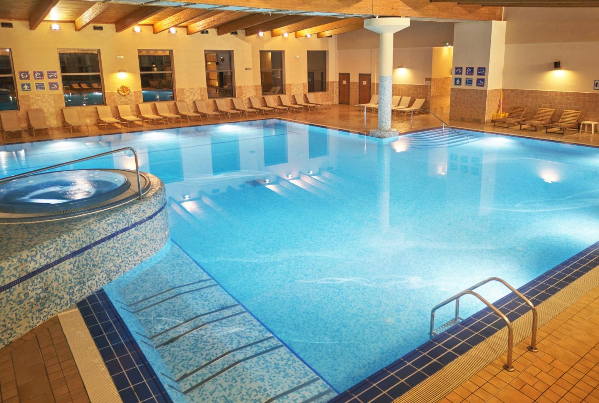 Villas - Hotel & Resort Adria אנקראן מראה חיצוני תמונה